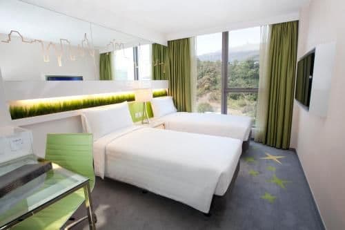 Greenery Room