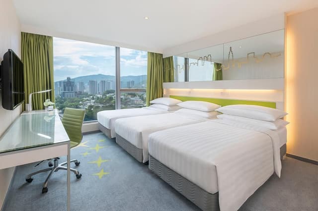 Deluxe Triple Room