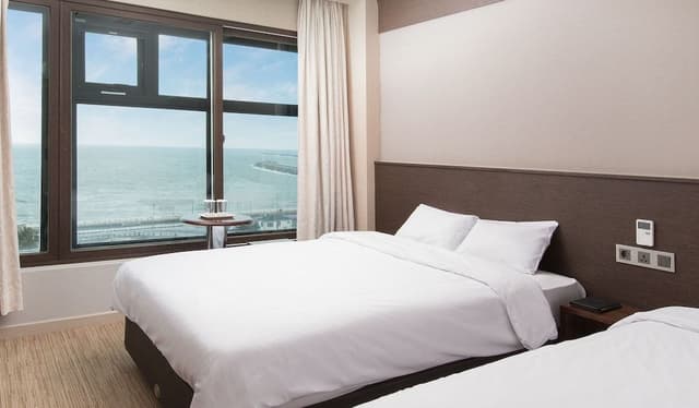 Standard Twin Room, Ocean View