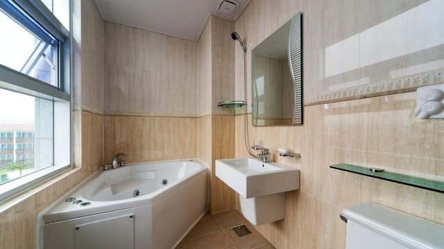 Suite Room
