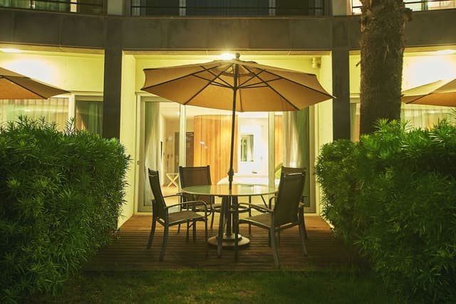 Family Twin Room, Pool View (Main Building)