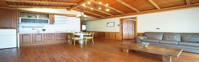Royal Suite