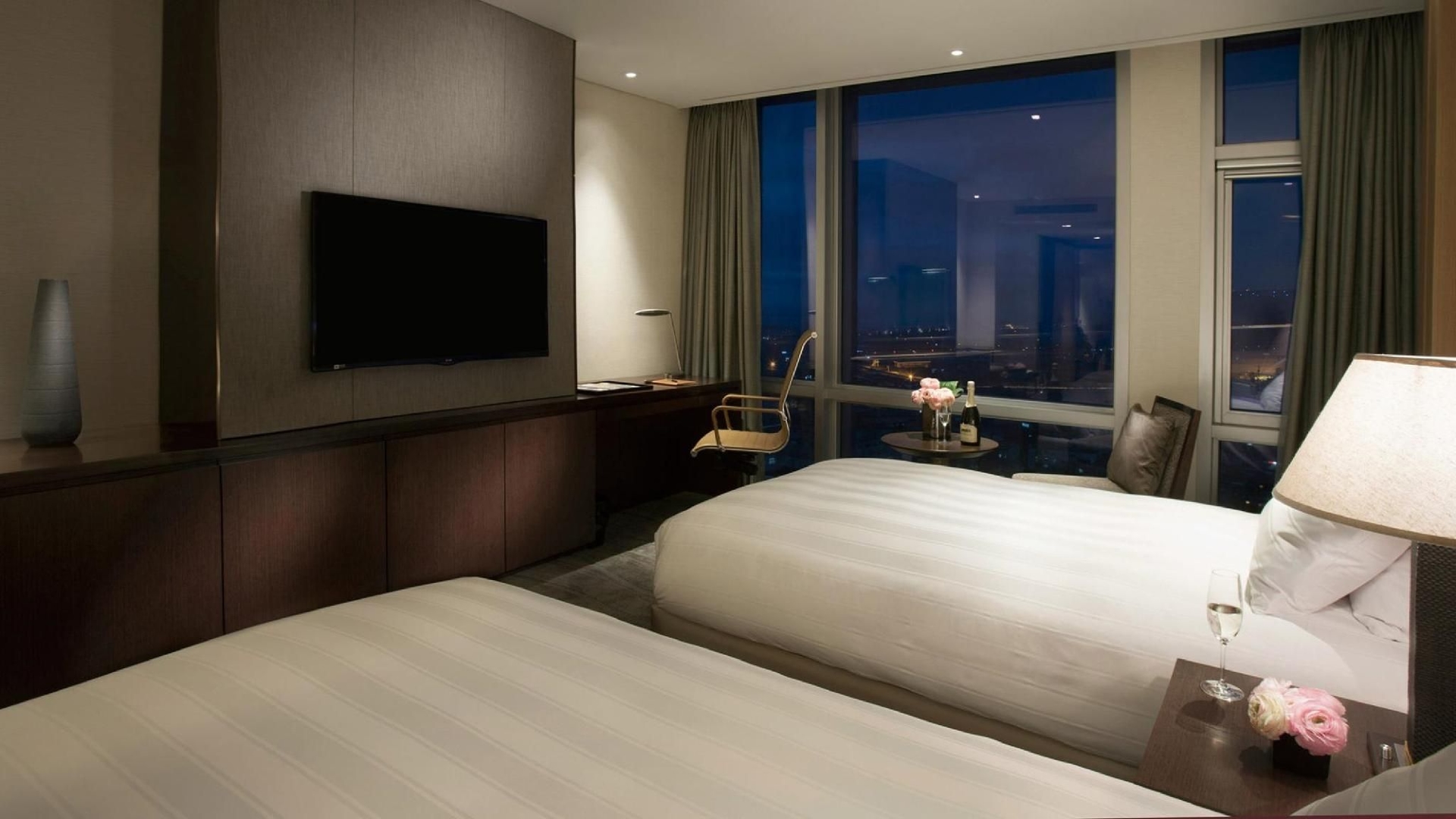 ลอตเต้ ซิตี้ โฮเทล เชจู (LOTTE City Hotel Jeju)1
