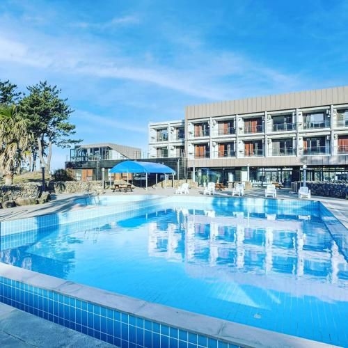 ทัมโมรา โฮเทล แอนด์ รีสอร์ต (Dammora Hotel & Resort)0