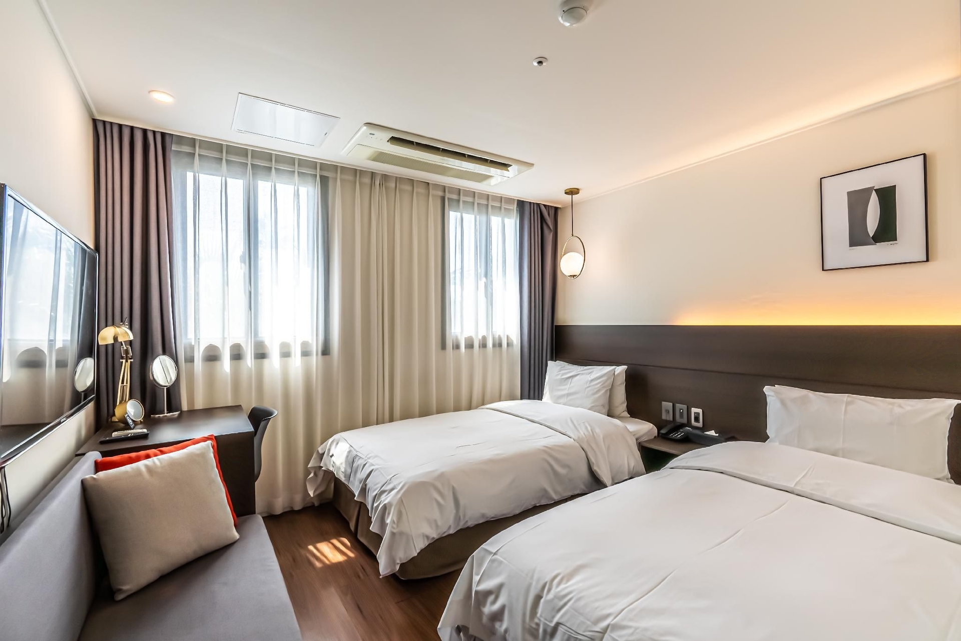 Hotel The Grang JeJu Jungmun1