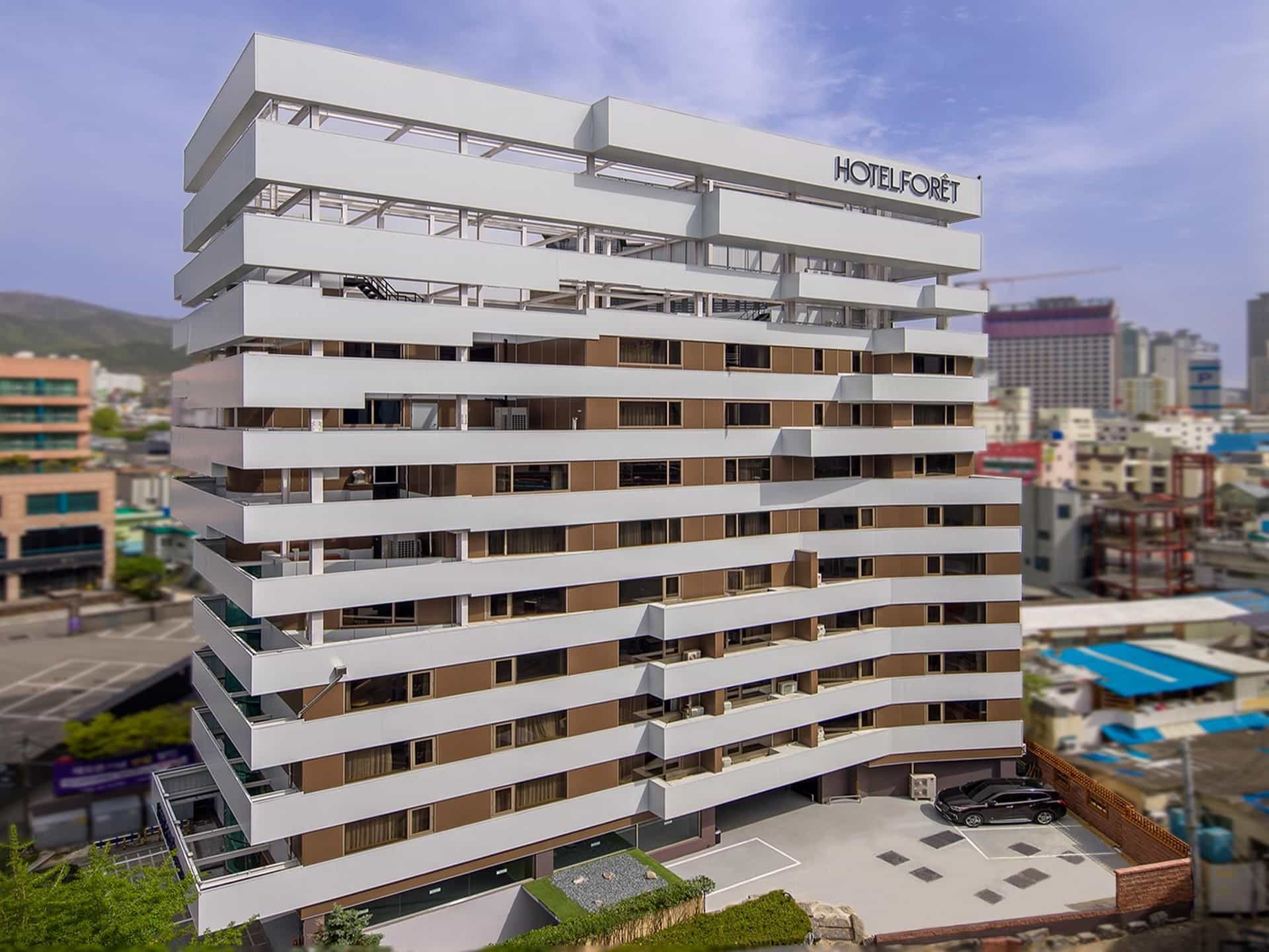 โรงแรมฟอเรต์ พรีเมียร์ แฮอุนแด โรงแรมฟอเรต์ พรีเมียร์ แฮอุนแด