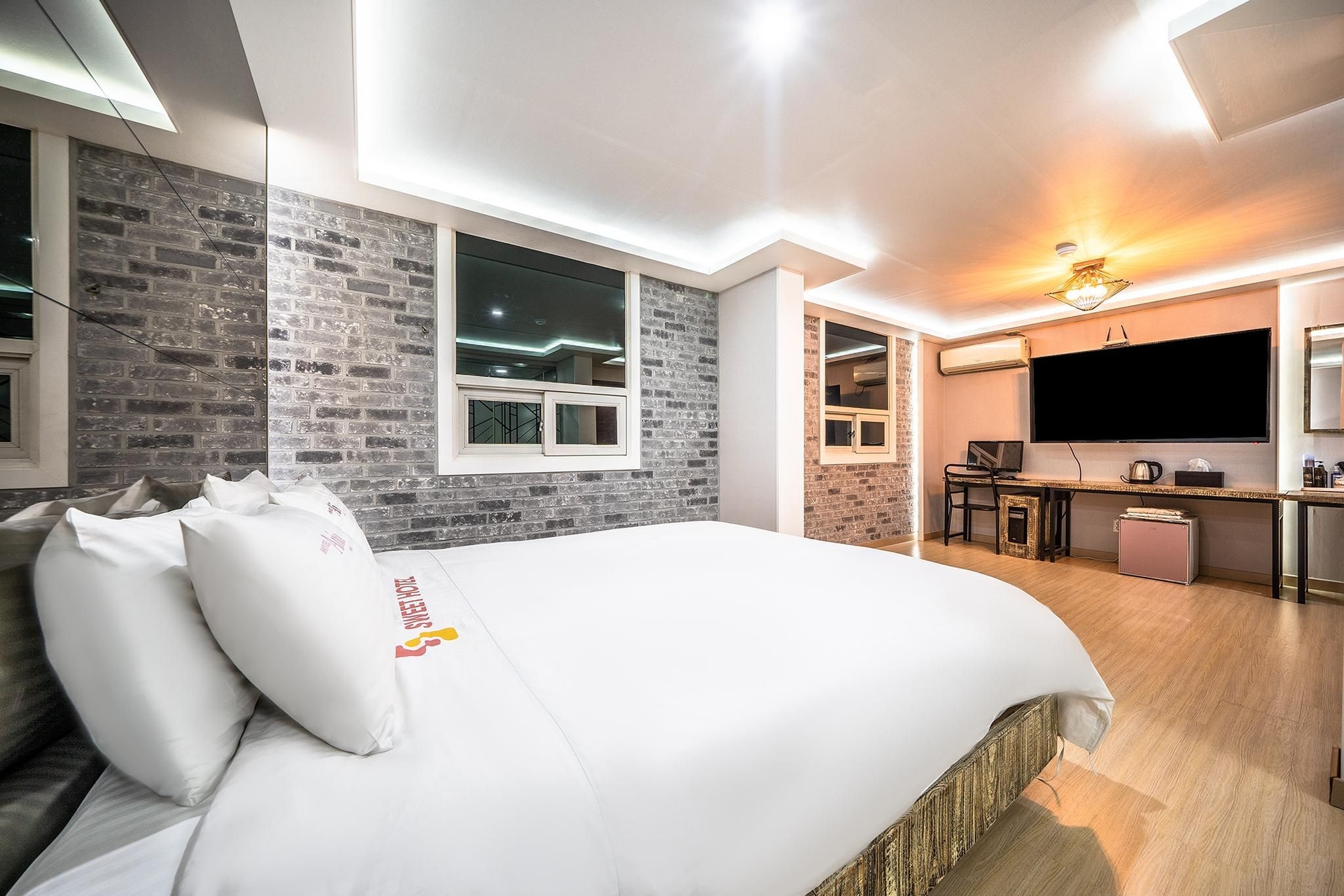 กู้ดสเตย์ คิว โฮเทล (Goodstay Q Hotel)2