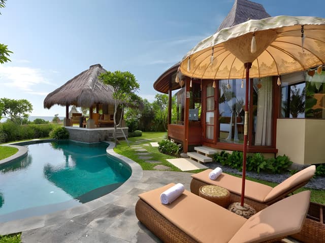 Villa with Pool Ocean View