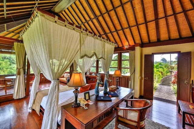 Superior Villa