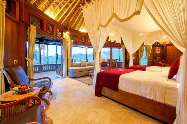Deluxe Spa Villa