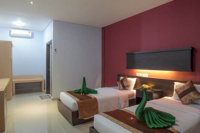 Deluxe Double or Twin Room