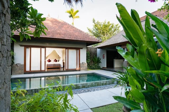 Deluxe Villa