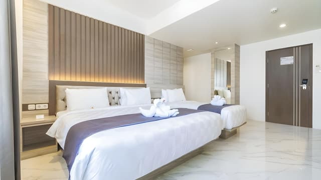 Premier Room