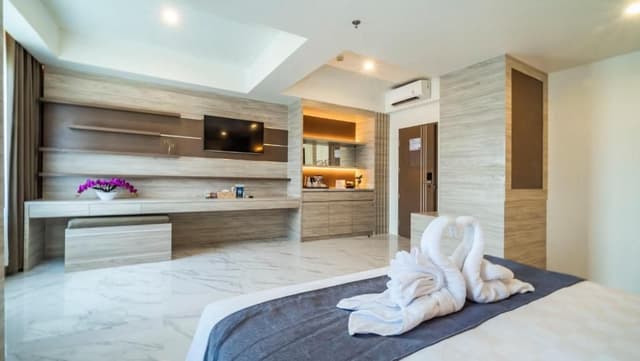City Suite Room