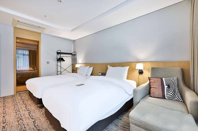 Premier Suite Movie & Rest Room (No parking allowed)