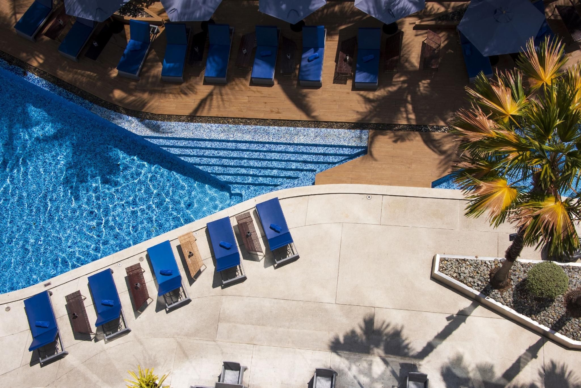 โรงแรมบาราคูด้า ฮีตัน พัทยา บาย คอมพาส ฮอสพิทอลิตี้ (Hotel Baraquda Heeton Pattaya by Compass Hospitality)2