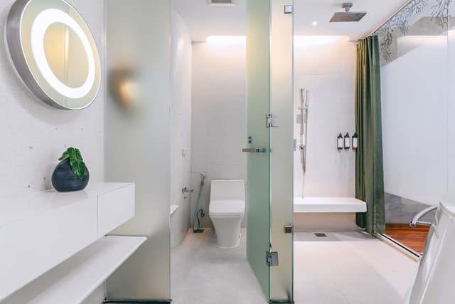 Deluxe Double Room Pool View