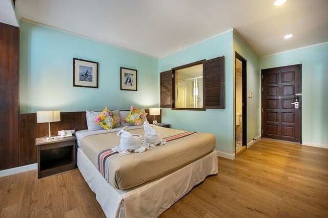 Comfort Room, 1 Double or 2 Twin Beds