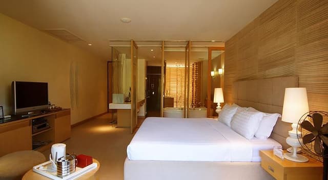 Deluxe Room, Partial Sea View
