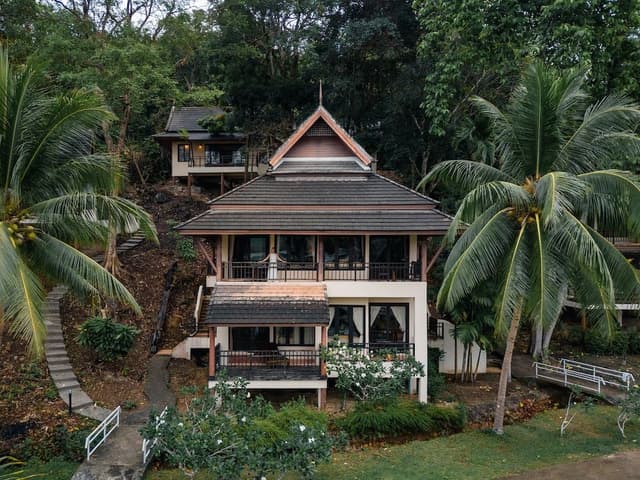 Beachfront Sea View Twin Room