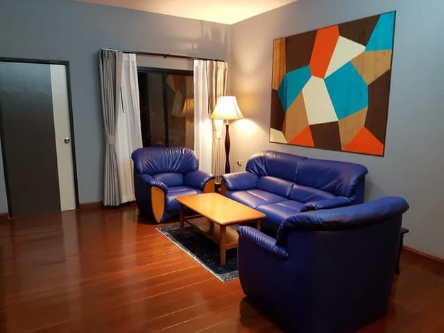 Lakeside Suite