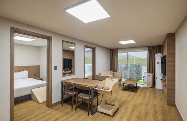 Kensington Premier - Pet-Friendly, Renewal