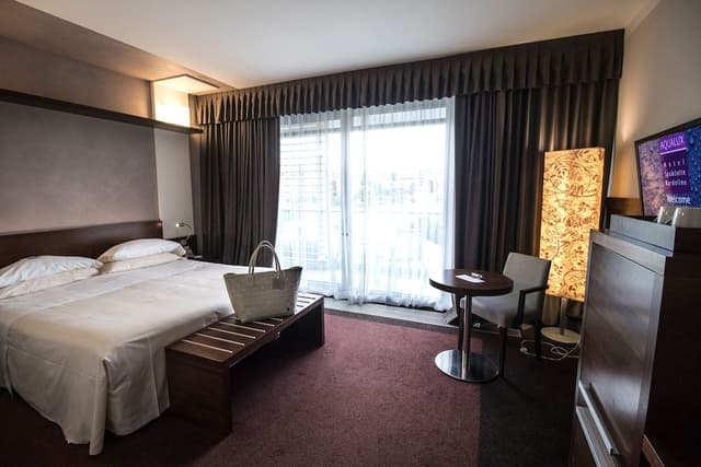 Comfort Double Room, City View
