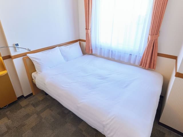 Economy Double Room, Smoking