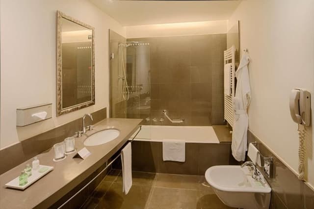 Superior XL Room with Extra Bed