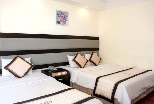 Superior Triple Room, Non Smoking, City View