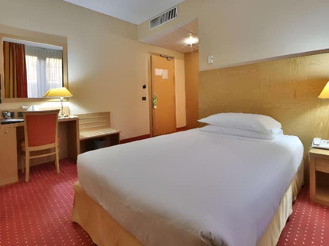 Superior King Room - Non-Smoking