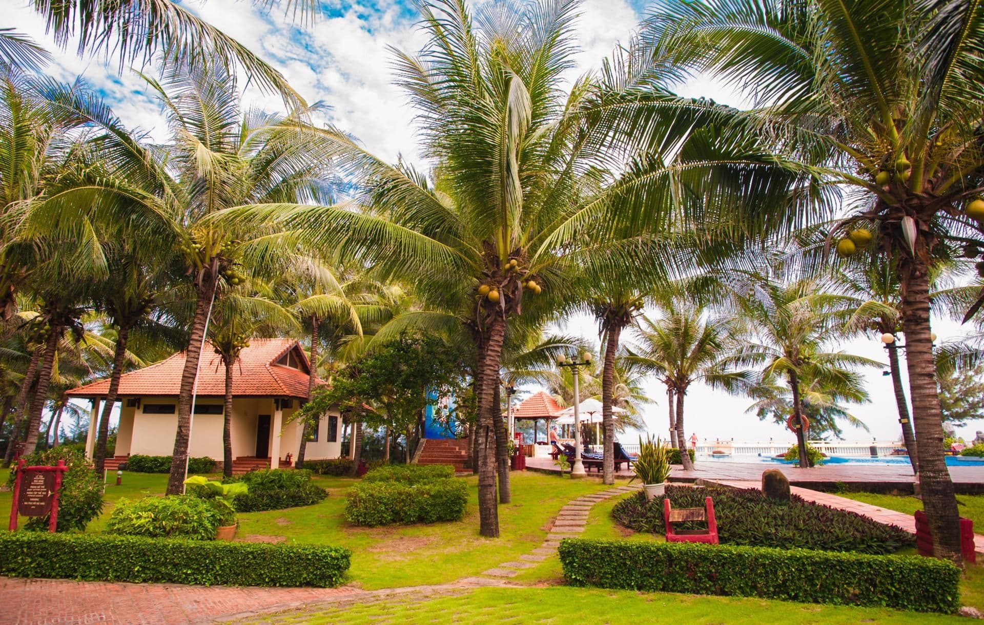 Golden Coast Resort and Spa Golden Coast Resort and Spa