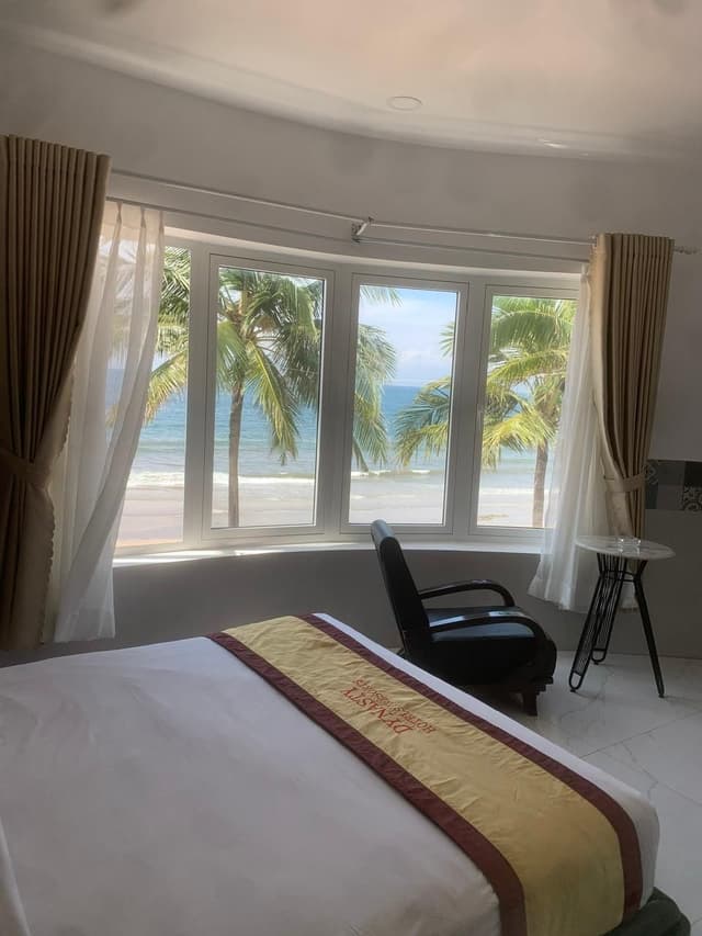 Superior Sea View Room with Balcony
