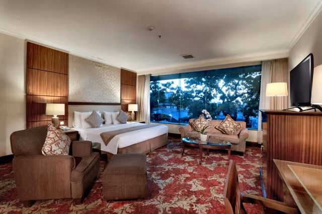 Executive Suite