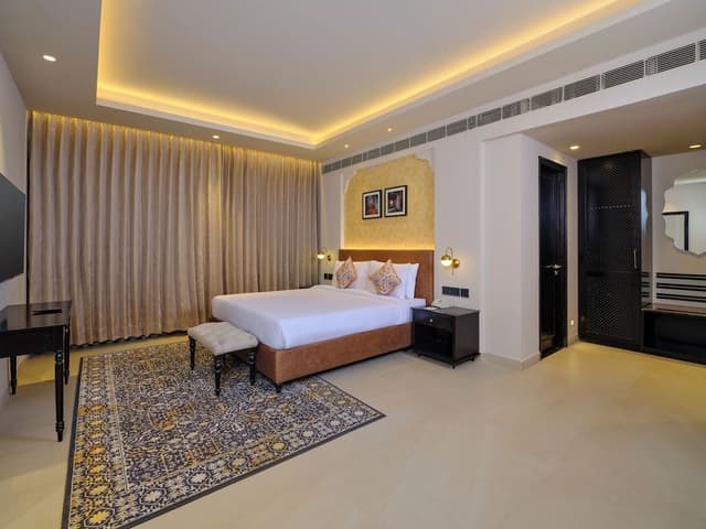 Premium King Room