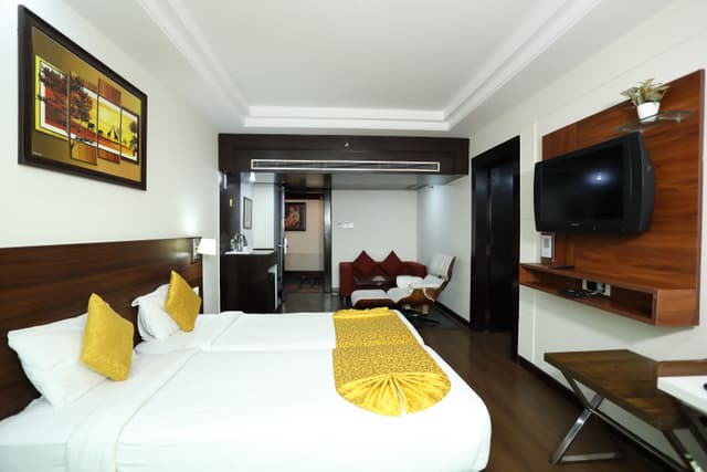 Family Room With 02 Bed Room