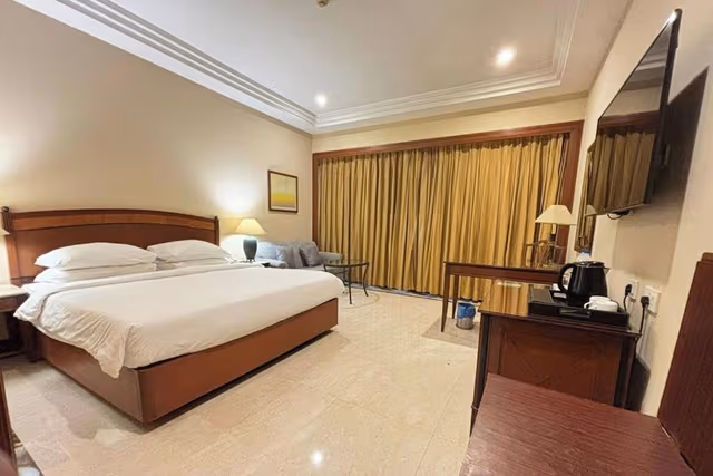Executive Room