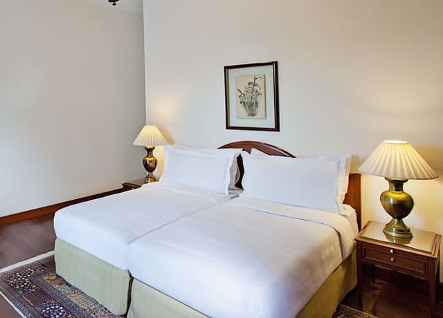Premier Room