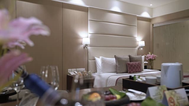 Executive Room