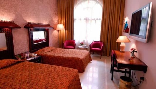 Twin Room
