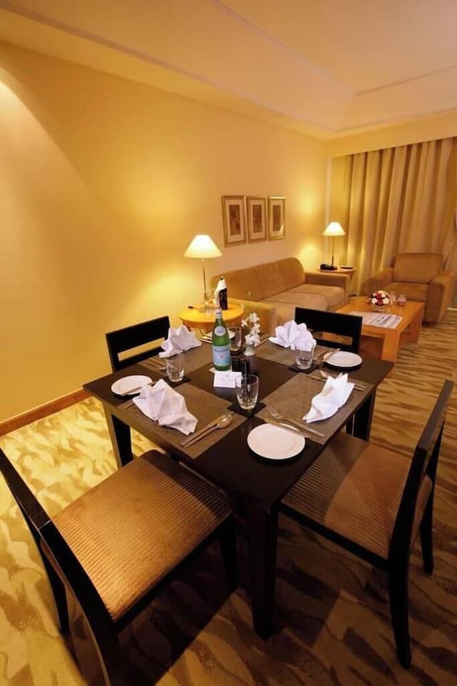 One Bedroom Apartment