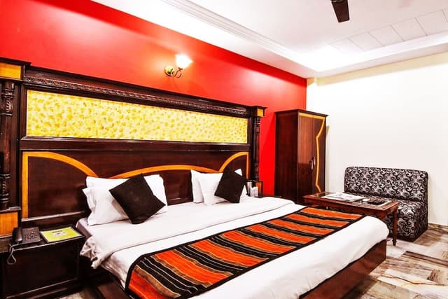 Super Deluxe Room