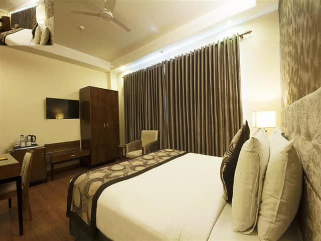 Premium Room