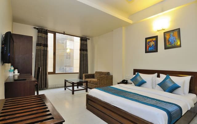Executive Room
