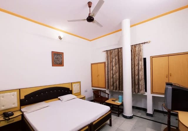Standard NON AC room