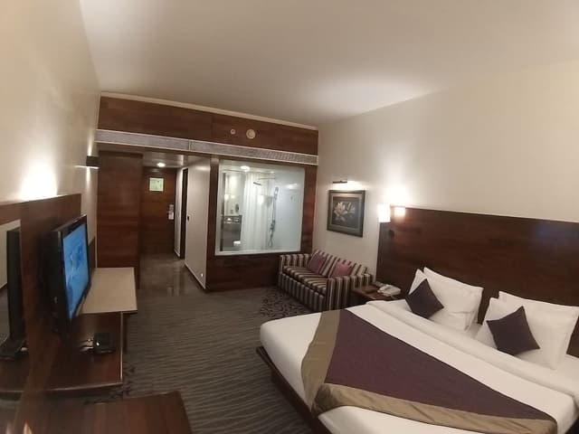 Premier Room