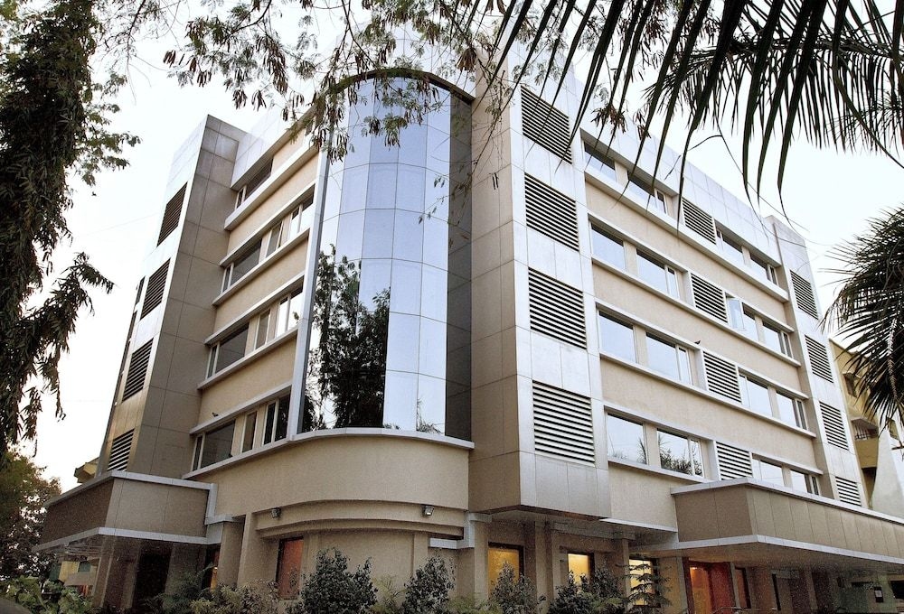 7 Apple Hotel, Pune1