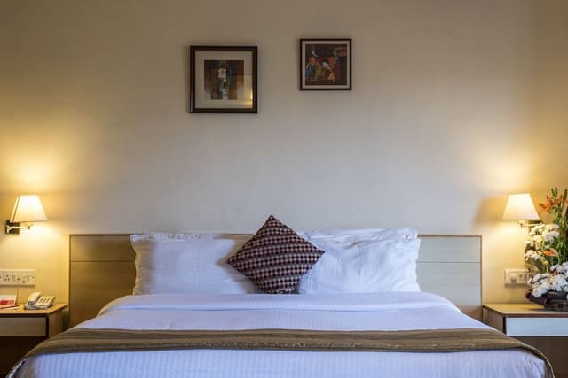 Executive Room, 1 Double or 2 Twin Beds