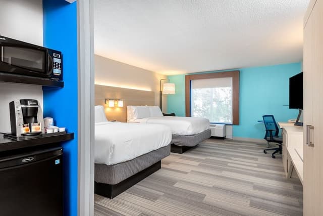 Standard Room, 2 Queen Beds