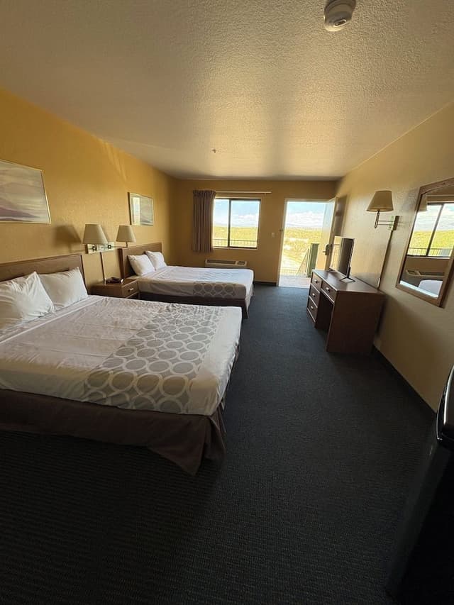 Standard Room, 2 Queen Beds, Non Smoking